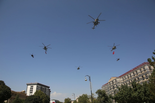 Азербайджанская и турецкая авиация совершают совместный полёт. Нахичевань 