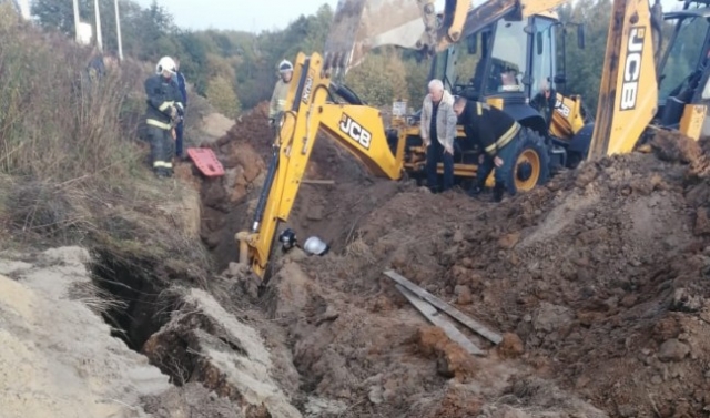 В Калуге два работника водоканала погибли во время земляных работ