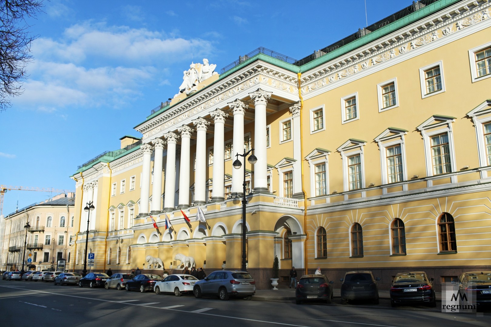 Отель Новые Серии 2022 Года