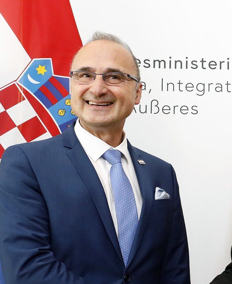 Глава МИД Хорватии призвал ЕС провести дискуссию по Западным Балканам