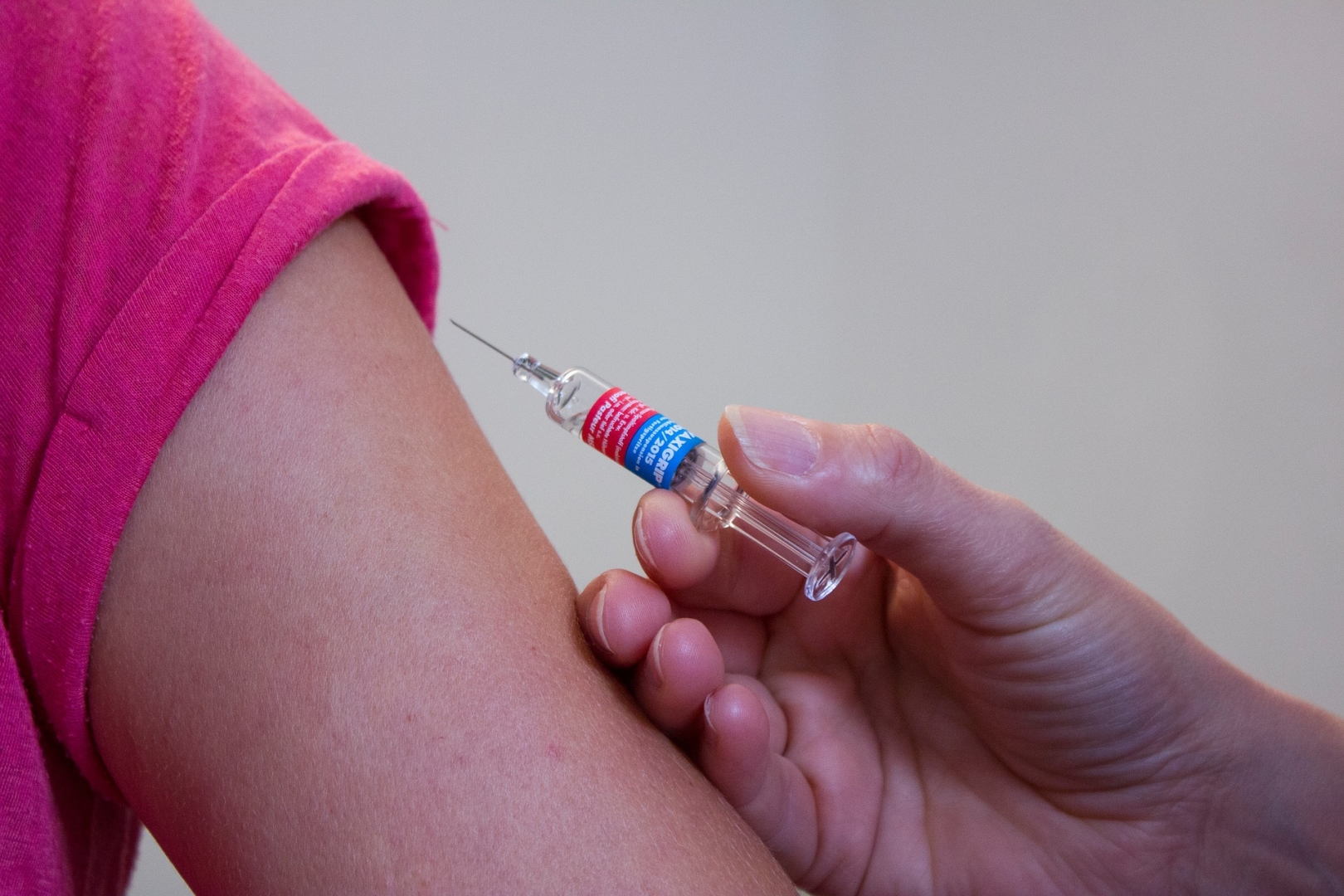 В Архангельской области прививки от гриппа сделали 50% взрослых