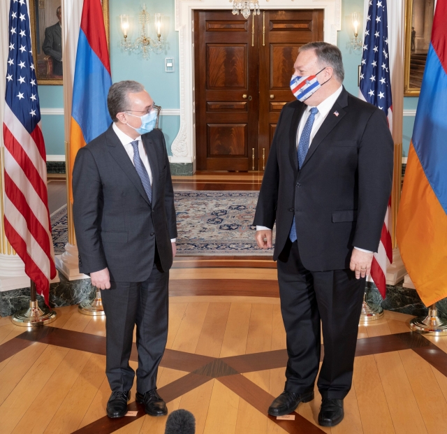 Встреча министра иностранных дел Армении Зограб Мнацаканян с госсекретарем США Майком Помпео в Вашингтоне
