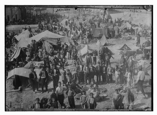 Армянские беженцы в Сирии. 1916