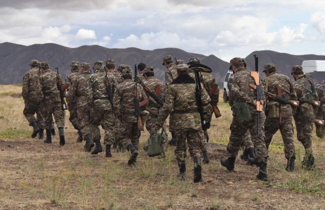 Бойцы армии обороны Арцаха. Октябрь 2020 года