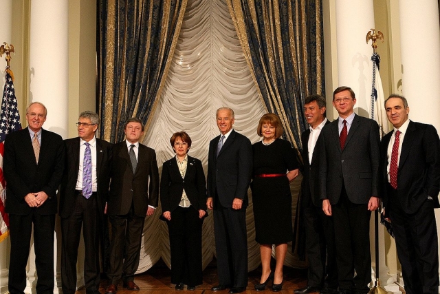 Встреча российской оппозиции с Джо Байденом. Посольство США в Москве. 2011