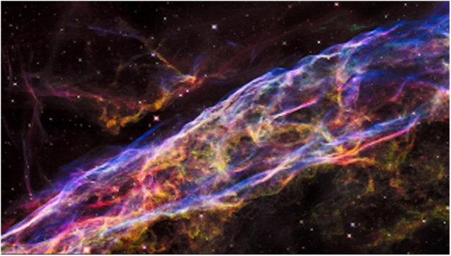 Изображение туманности Вуаль (диффузная туманность в созвездии Лебедя) с космического телескопа НАСА Хаббл
