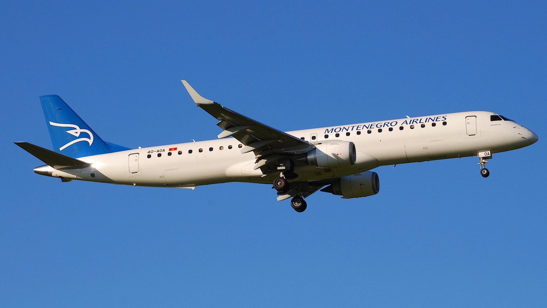 Авиакомпания Montenegro Airlines заявила о приостановке господдержки