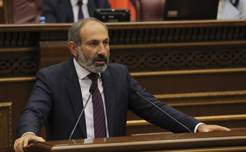 В сети обсудили требование армянской оппозиции об отставке Пашиняна