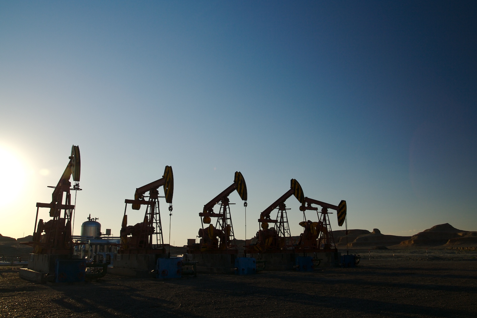 Нефть Brent опустилась ниже $50 за баррель