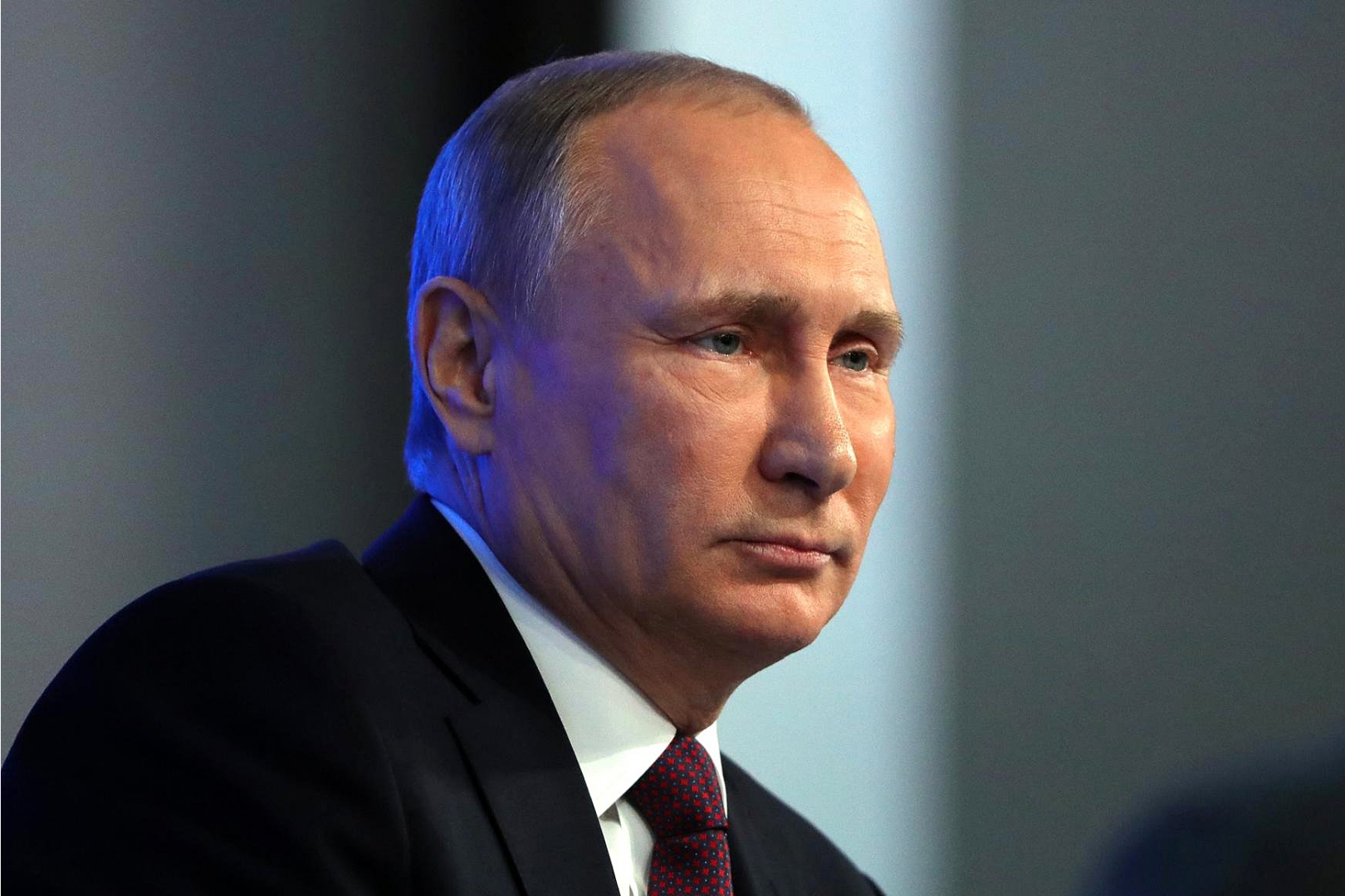 В правительстве РФ поддержали право Путина на новый президентский срок