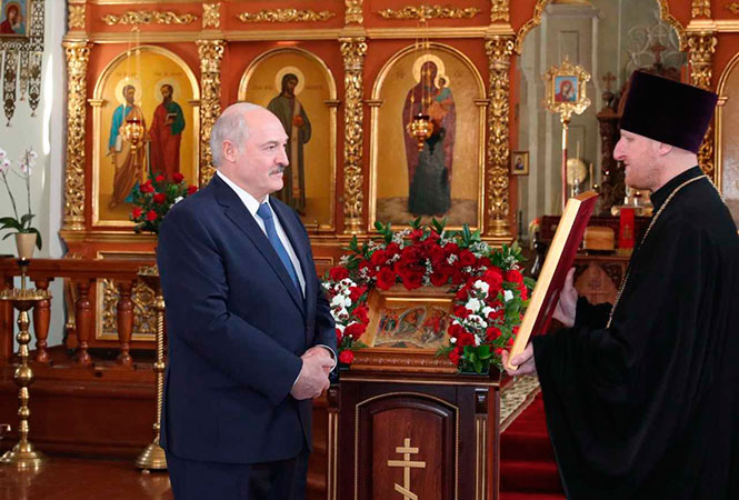 Лукашенко приказал «жесточайше пресекать вредительство в религиозной среде»