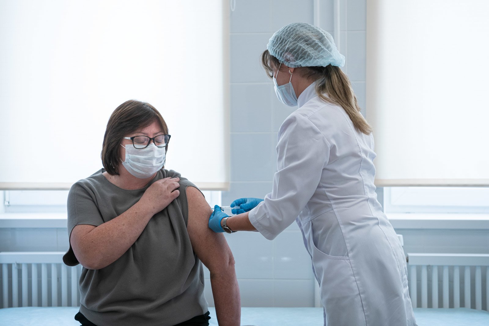 Собянин назвал число вакцинированных от коронавируса в Москве