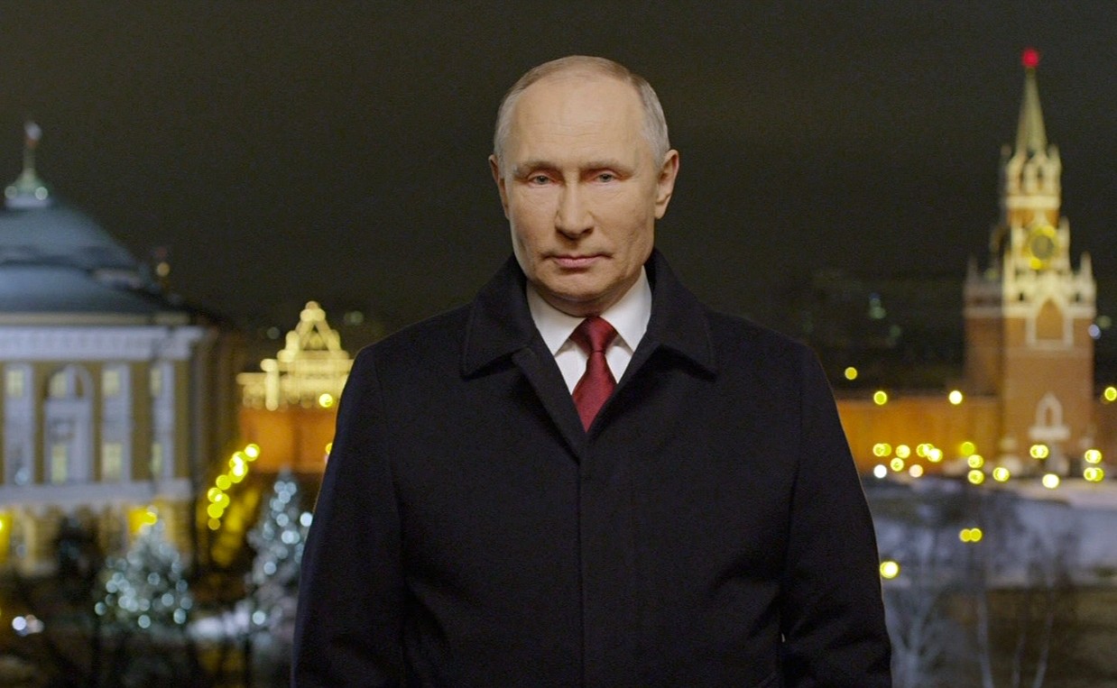 Жители Украины на Новый год предпочли поздравление Путина речи Зеленского