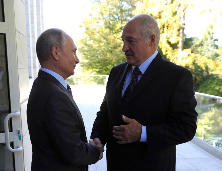Лукашенко назвал Владимира Путина своим другом