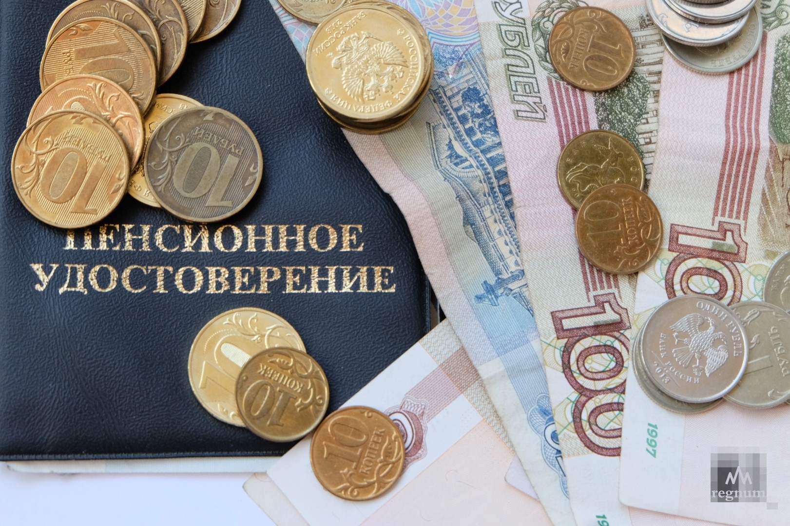Эксперт назвал тех, чьи пенсии в 2021 году превысят 30 тысяч рублей
