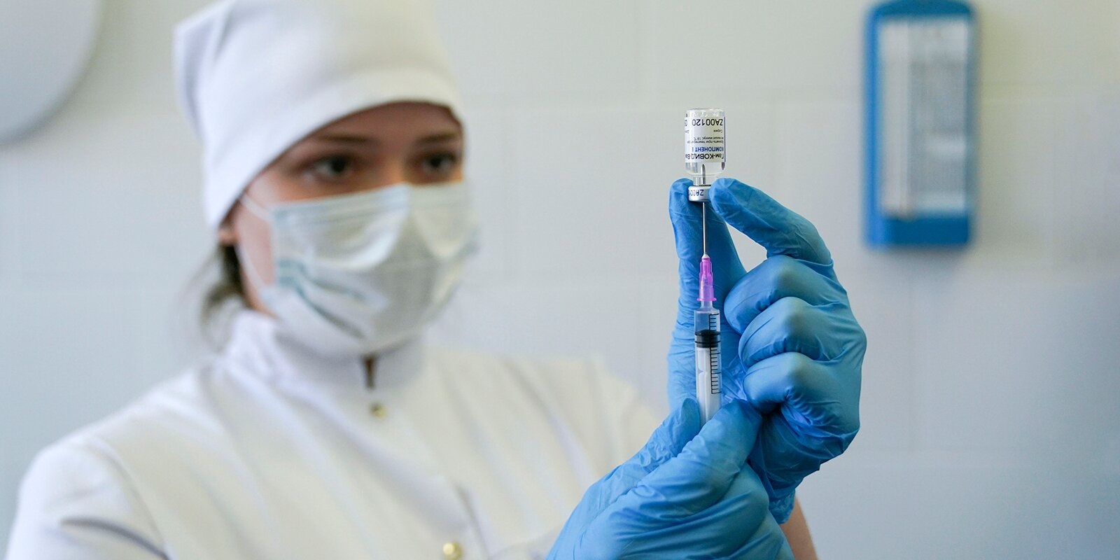Уральцы активно записываются на прививку от коронавируса