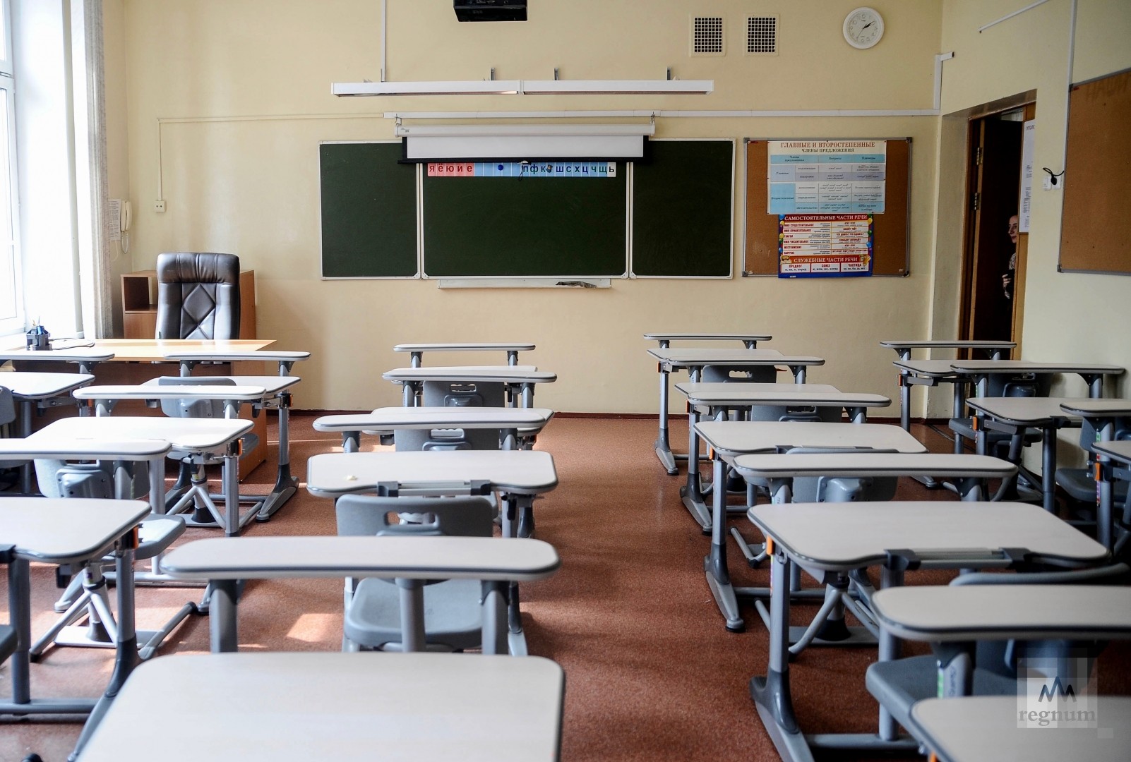 Крупные школы в Бурятии вернутся к очному обучению