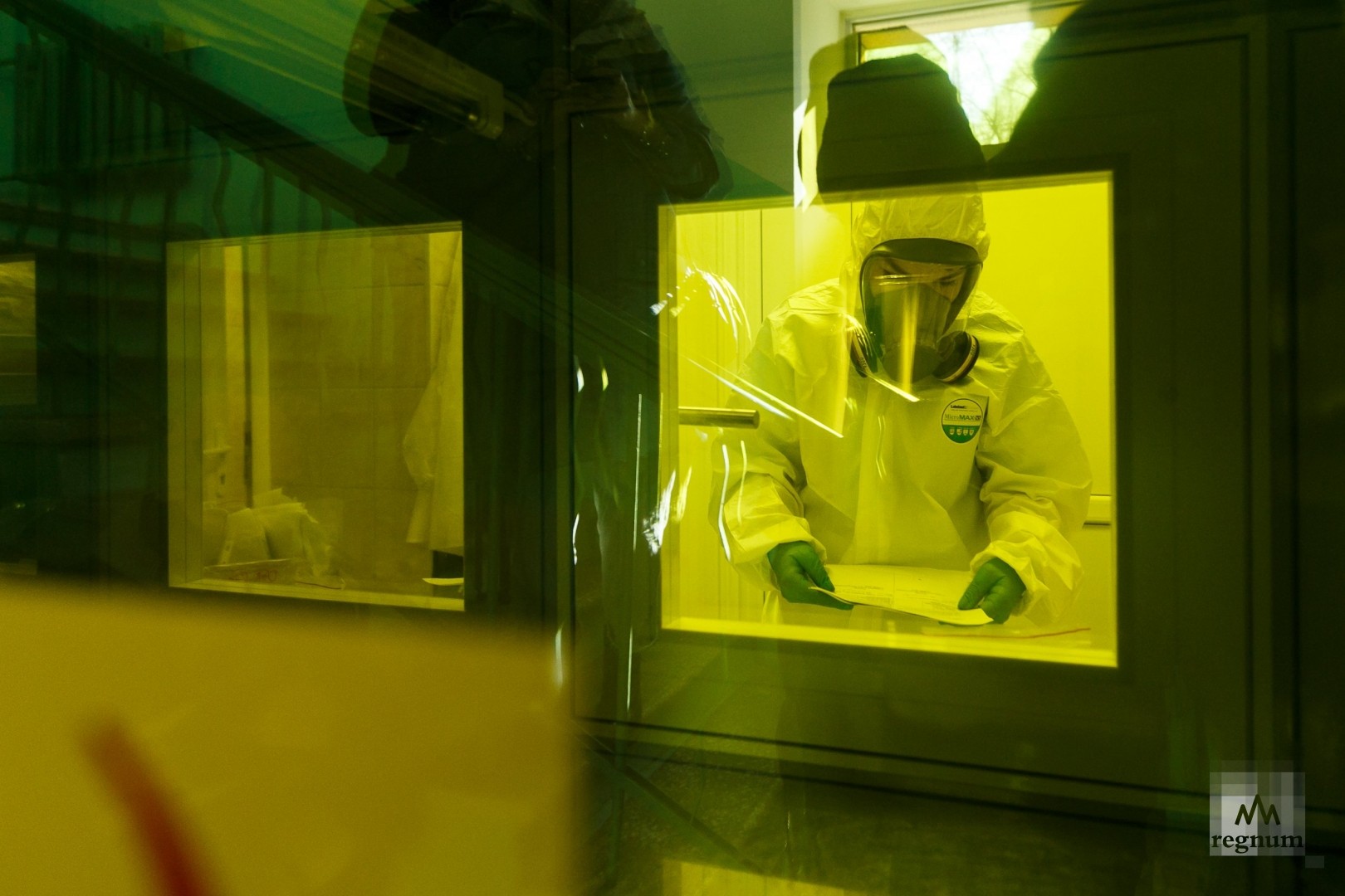 На Среднем Урале зафиксировали ещё 369 носителей коронавируса
