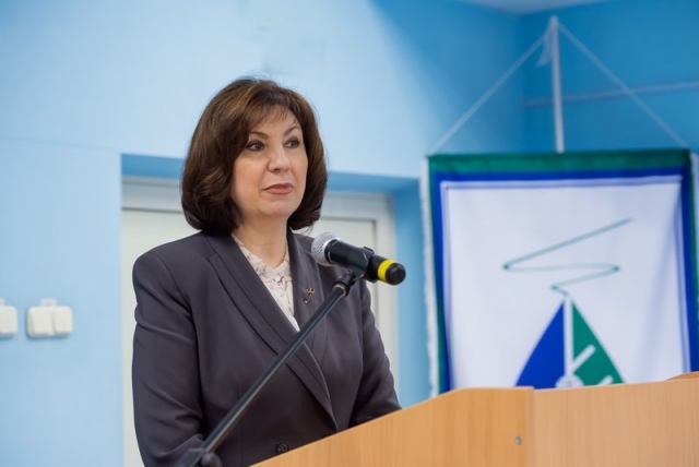 Наталья Кочанова во время встречи со студентами факультета журналистики БГУ
