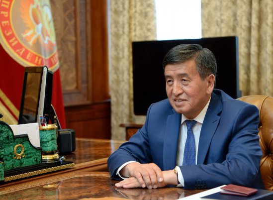 Адвокат объяснил, куда улетел экс-президент Киргизии