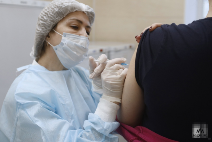 Более 800 жителей НАО сделали прививку от COVID-19