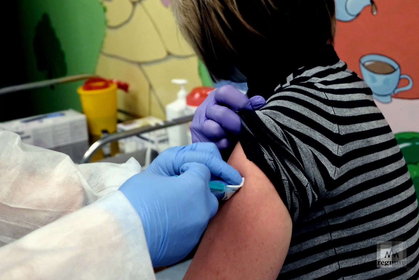 Более 10 тыс. жителей Удмуртии сделали прививки от коронавируса