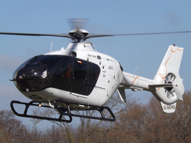 Два человека погибли при посадке вертолета во Франции