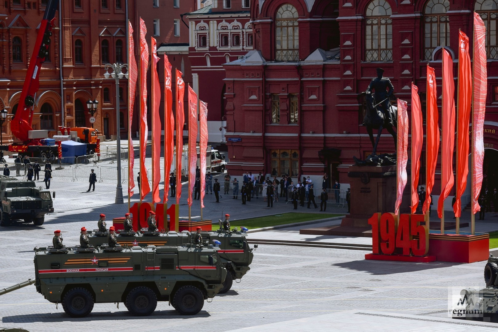 Парад победы в москве фото