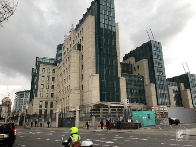 Здание службы внешнеполитической разведки Великобритании (MI6)
