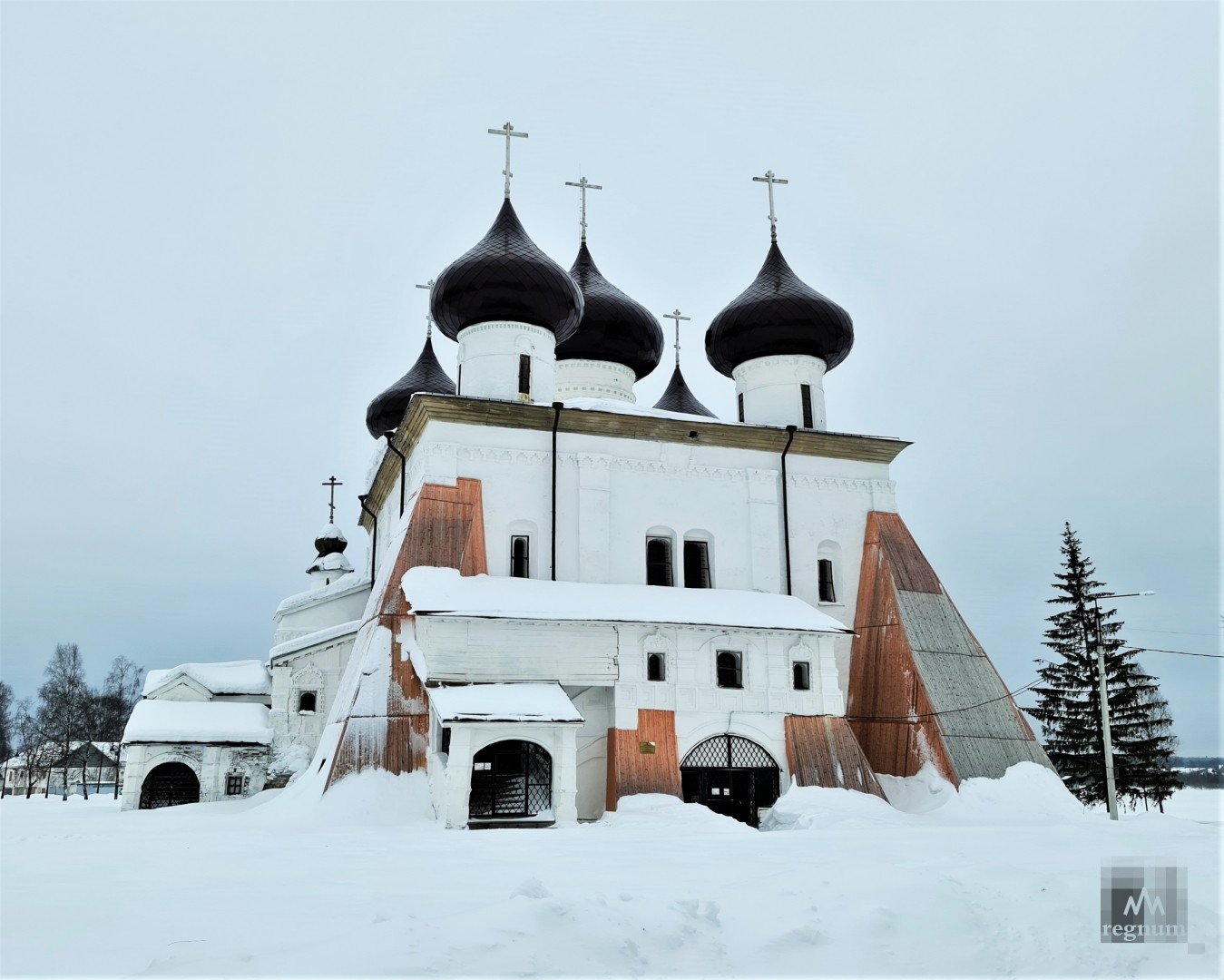 какие храмы были построены при иване грозном