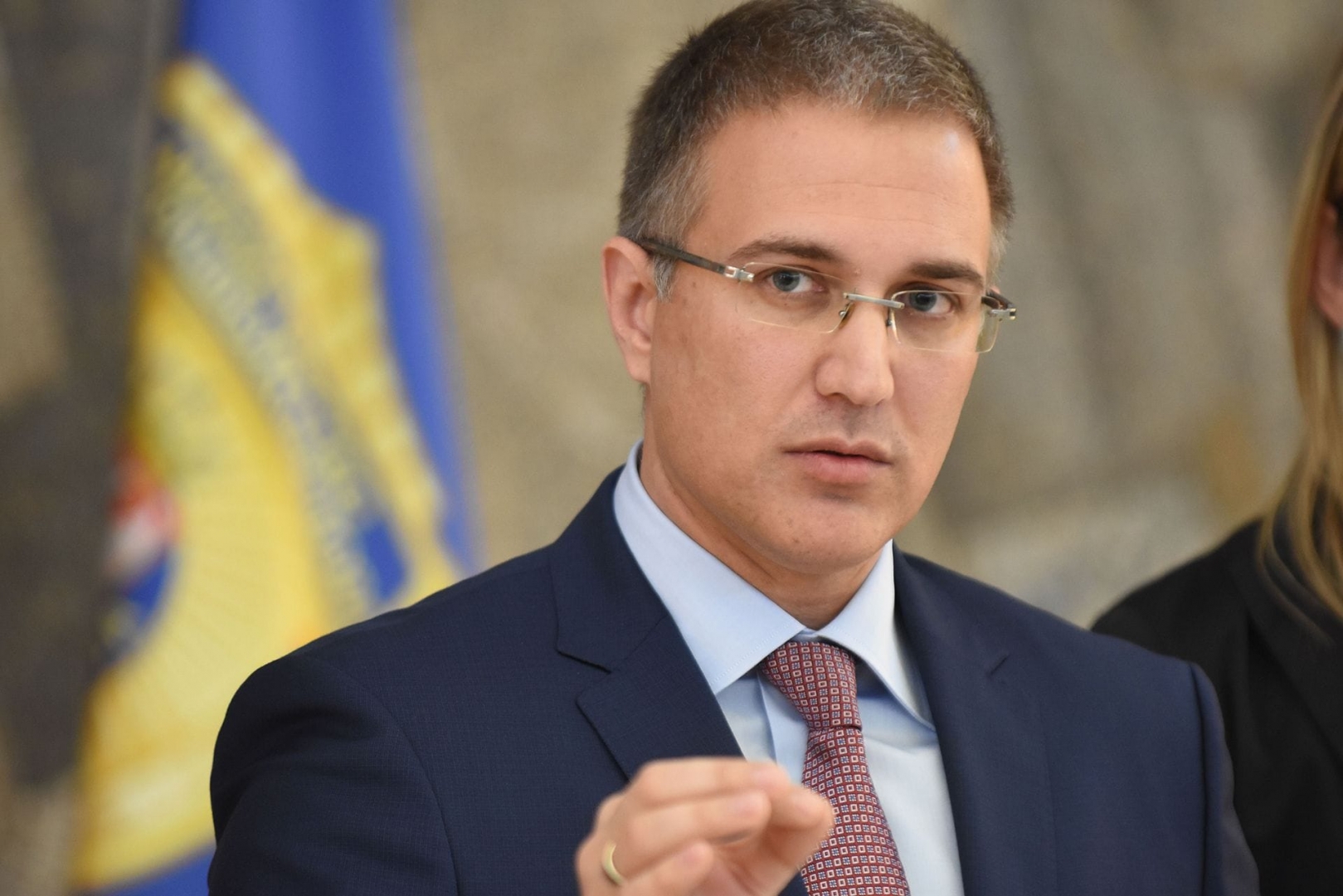 министр обороны сербии