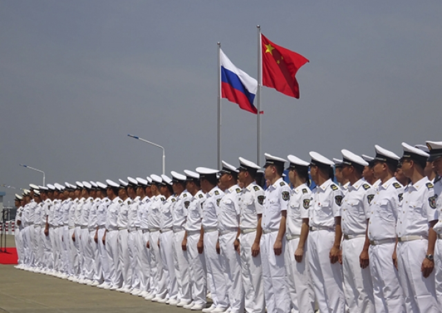 Совместные учения России и Китая в Южно-Китайском море