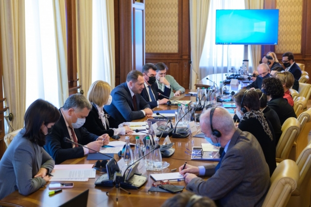 Андрей Ермак на встрече с послами «Большой семерки», Финляндии, Израиля, а также главами представительств ЕС и НАТО на Украине