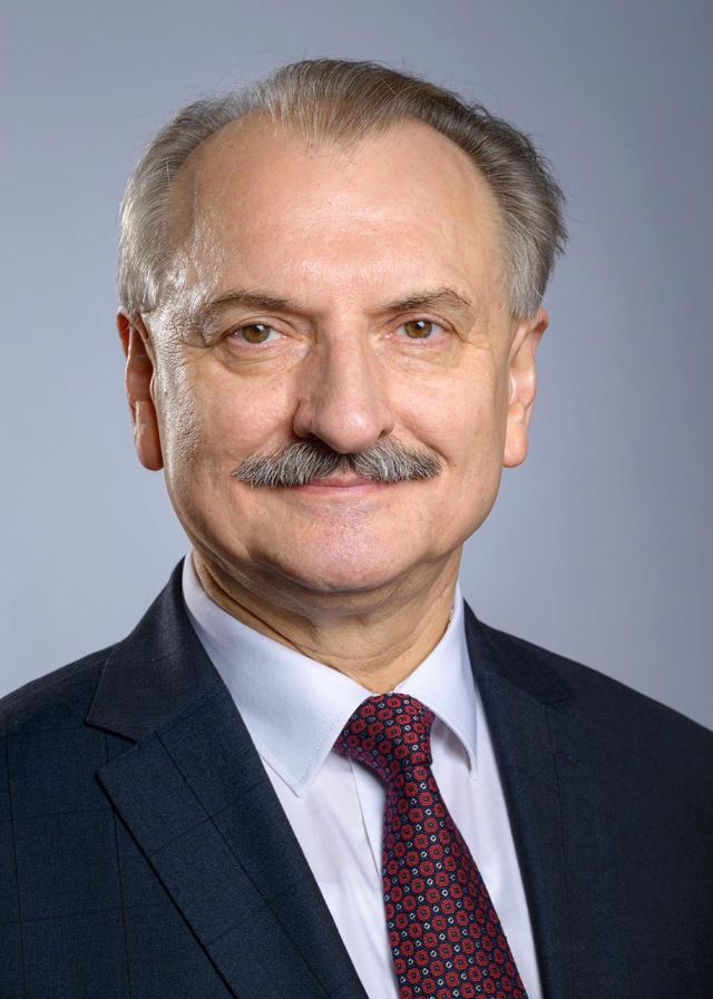 Станислав Белень