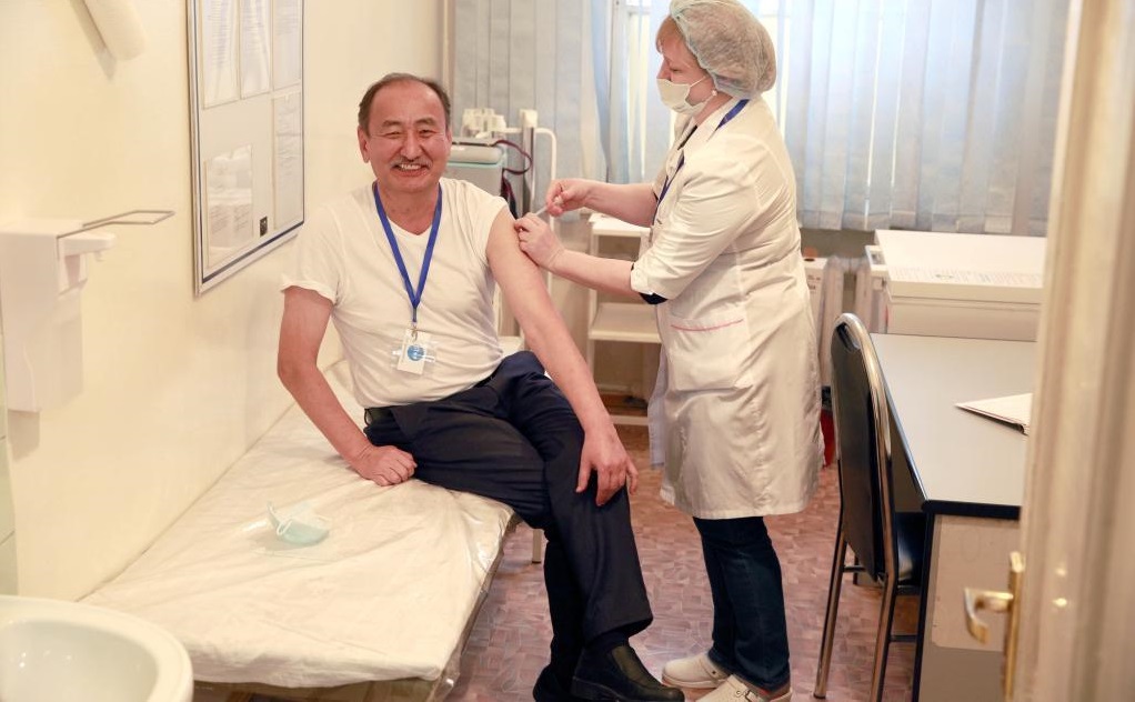 Вакцинация от COVID-19 в Киргизии