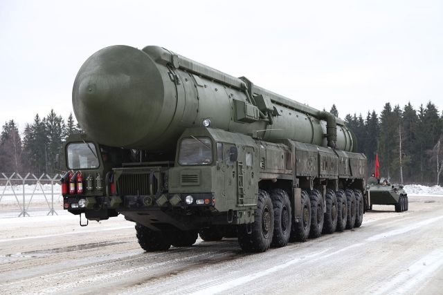 Российская мобильная пусковая установка комплекса «Тополь-М» 