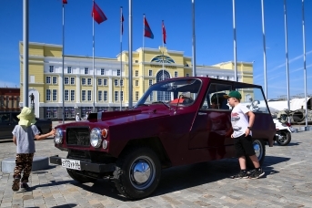 Верхняя пышма выставка автомобилей