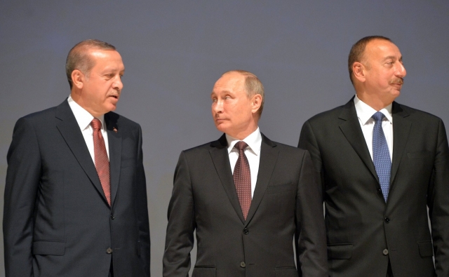 Реджеп Тайип Эрдоган, Владимир Путин и Ильхам Алиев. Мировой энергетический конгресс. 10 октября 2016 года, Стамбул