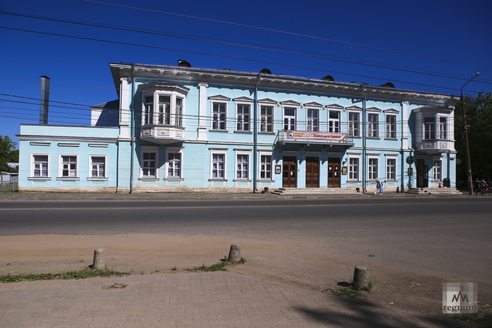 Торжок гостиницы. Гостиница Пожарских Торжок. Дом Пожарских в Торжке. Гостиница Пожарского в Торжке история. Концерт гостиница Пожарского г. Торжок.