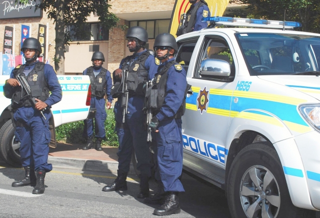 Южноафриканская полиция 
