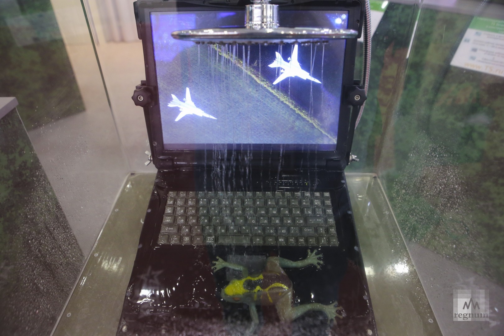 Ультразащищенный промышленный ноутбук TS STRONG MASTER 7020T. Ярослав ...