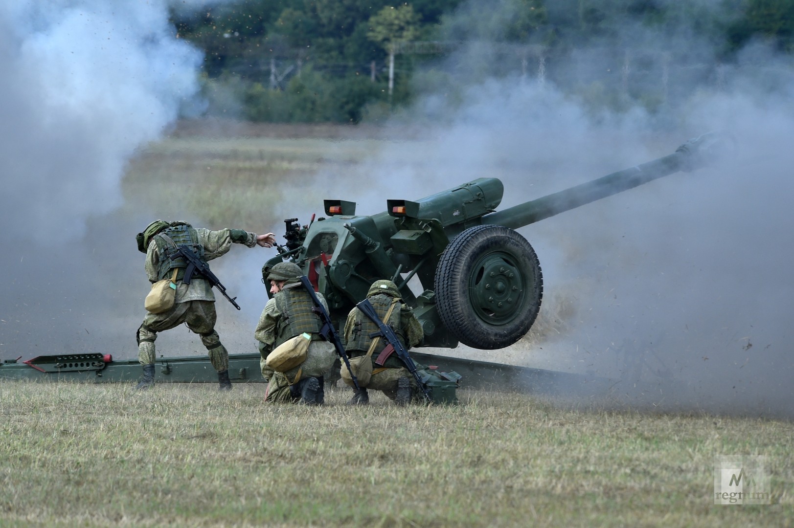 Увеличение военной. Гаубицы Австралии. Гаубицы калибра 155 мм. Артиллерия новая. США завершили передачу Украине 90 155-мм. Гаубиц m777.