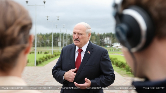 Президент Белоруссии Александр Лукашенко в Бобруйске 
