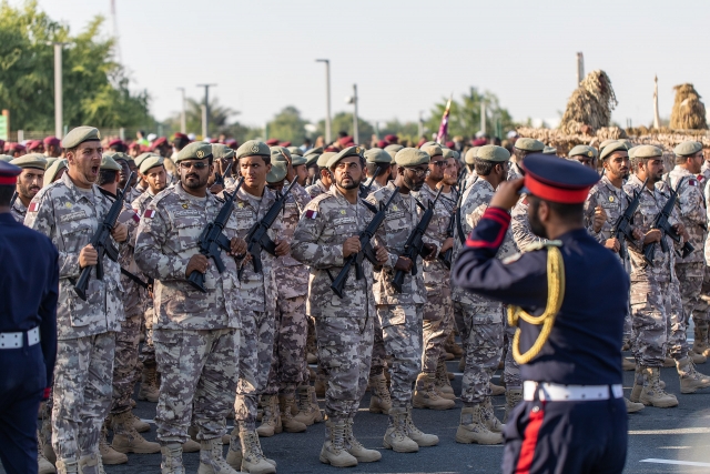 Катарская армия на параде 