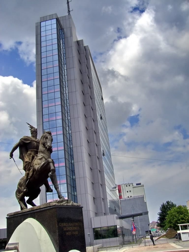 Здание правительства Косово