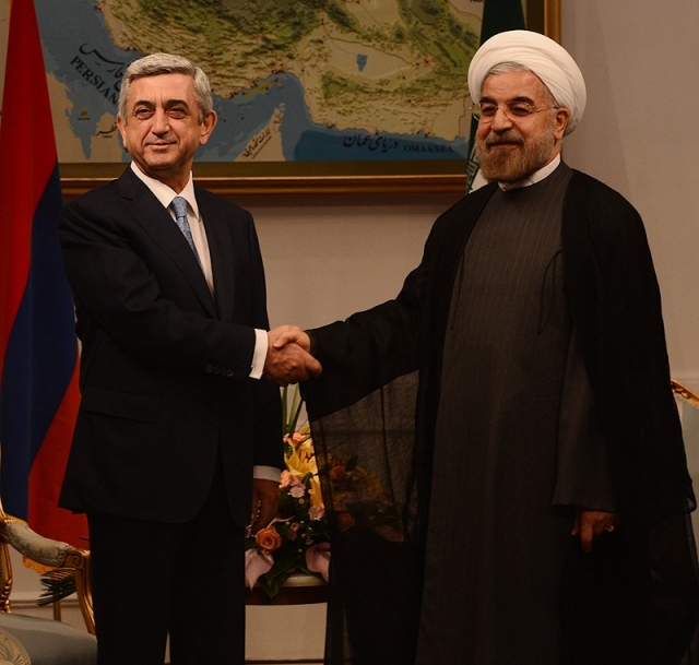 Серж Саргсян и президент Ирана Хасан Рухани. 2013 