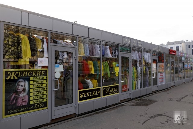 Закрытые магазины в период нерабочих дней в Петербурге