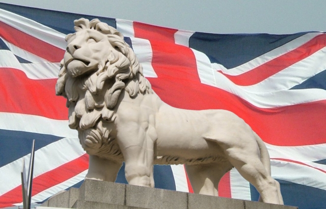 Британский флаг лев 