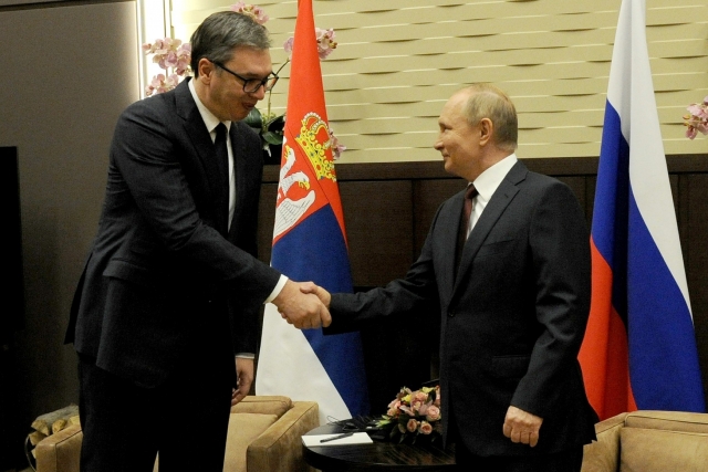 Президент Сербии Александр Вучич и президент России Владимир Путин на переговорах в Сочи 