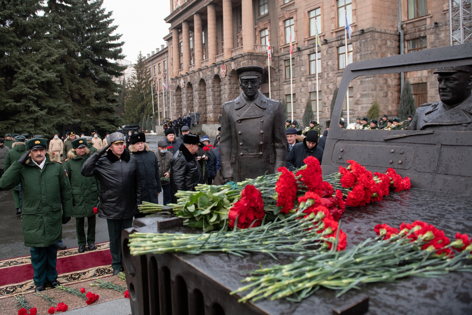 день рождения а маршала